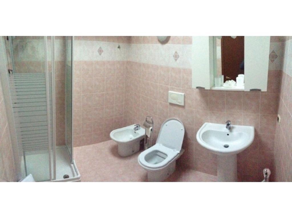 דירות קסטלנואובו דל גארדה Casa Lavoro Vancanza חדר תמונה